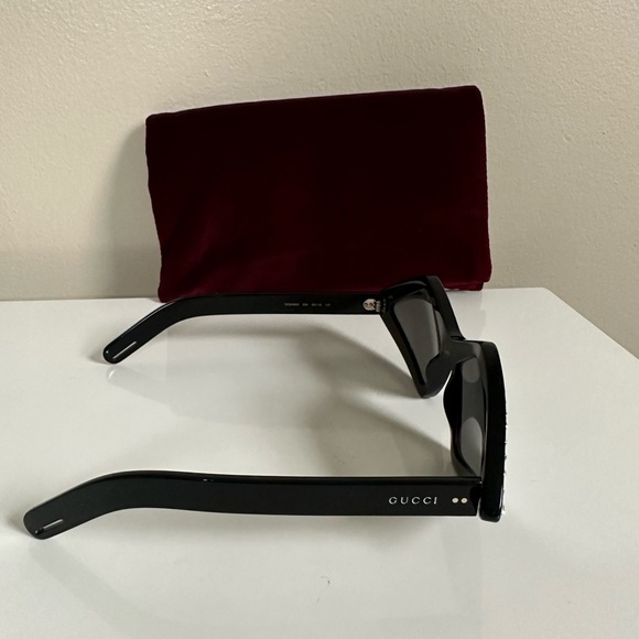 Gucci Hollywood Forever Collection Sunglasses GG0496S Sunglasses with crystals - Picture 10 of 12